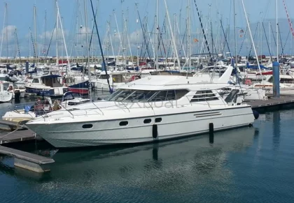 Bateau à Moteurs d'occasion PRINCESS 500