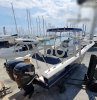 Bateau à Moteurs d'occasion WHITE SHARK 285