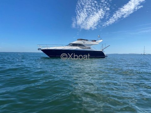 Bateau à Moteurs d'occasion PRINCESS 430