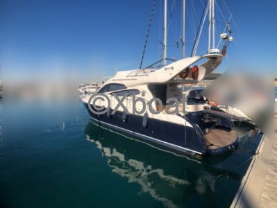 Bateau à Moteurs d'occasion DOQUEVE 450 MAJESTIC