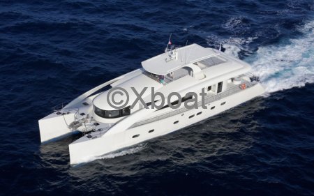 Bateau à Moteurs d'occasion MOTOR YACHT CATAMARAN 30M