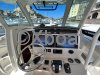 Fiche technique BOSTON WHALER 380 OUTRAGE