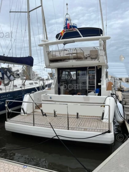 Bateau à Moteurs d'occasion DOQUEVE 410