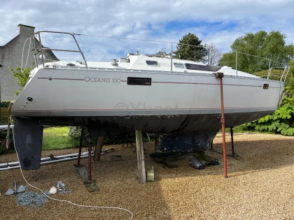 Voilier OCEANIS 320