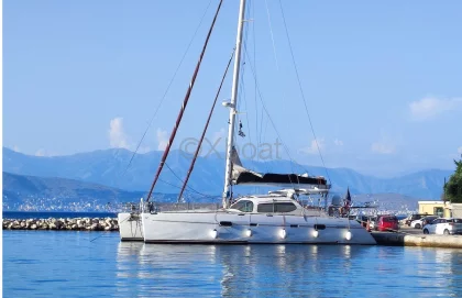 Voilier PRIVILEGE 585