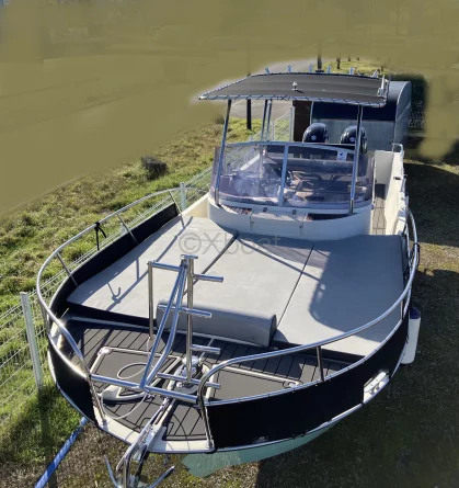 Bateau à Moteurs d'occasion ESPADON 800