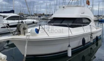 Bateau à Moteurs d'occasion RIVIERA 33