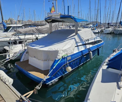 Bateau à Moteurs d'occasion BAYLINER CIERA COSTERO