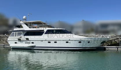 Bateau à Moteurs d'occasion CANADOS 70