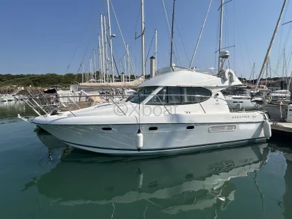 Bateau à Moteurs d'occasion PRESTIGE 32